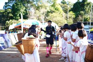 BIB: 
                            <button type="button" onclick="openModal(19047437)" class="btn btn-primary btn-sm float-right btn-popup" data-toggle="modal" data-target=".modal-high-quality">
                        <i class="fas fa-shopping-cart"></i> Add to Cart
                    </button>
                                            <button type="button" onclick="isThisMe(19047437, true)" class="btn btn-success btn-sm float-right btn-popup btn-isme hidden" data-toggle="tooltip" data-placement="bottom" title="นี่คือรูปของคุณใช่ไหม คลิกที่นี่เพื่อเอาเข้าอัลบั้ม">
                        <i class="fas fa-plus"></i> Add to album
                    </button>
                    <button type="button" onclick="isThisMe(19047437, false)" class="btn btn-warning btn-sm float-right btn-popup btn-isnotme hidden">
                        <i class="fas fa-ban"></i> Remove from album
                    </button>